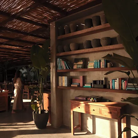 Hotel @before Sunset *