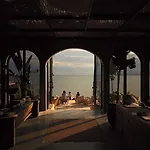فندق @before Sunset Çeşme