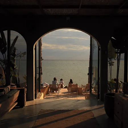 @before Sunset * Çeşme